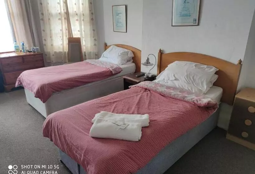 Пансион Sussex Lodge Guest House