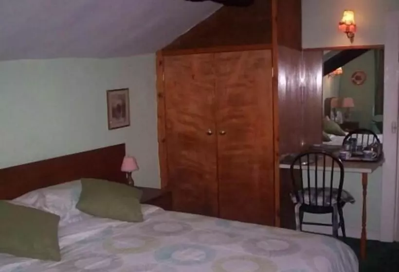 Пансион The Copper Kettle