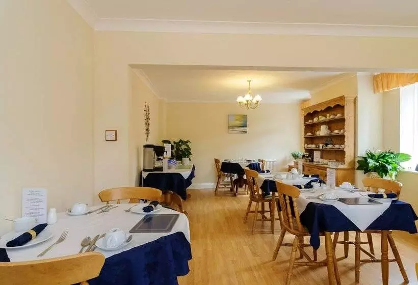 פנסיון The Gables Guest House