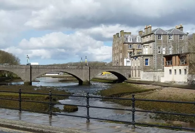 Riverside Apartments