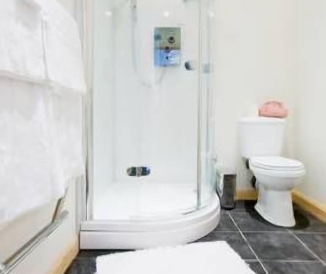 Riverside Apartments