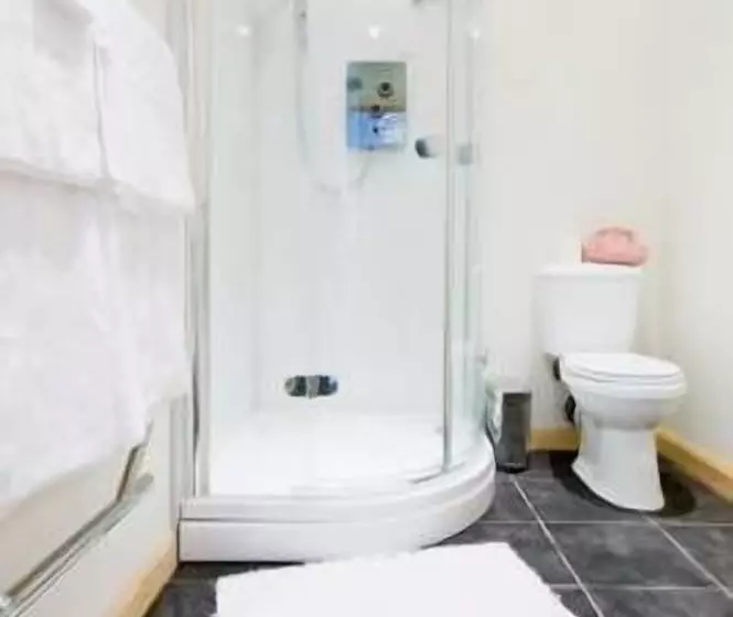 Riverside Apartments