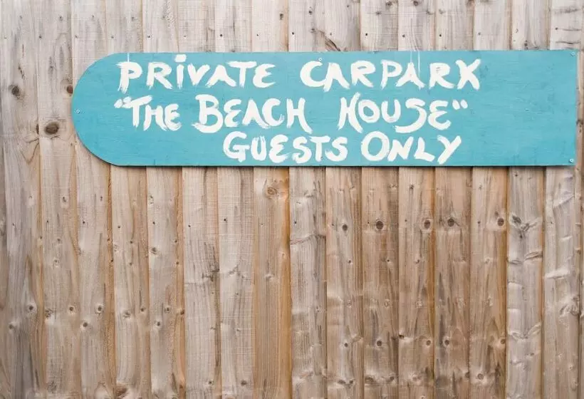 The Beach House Hostel