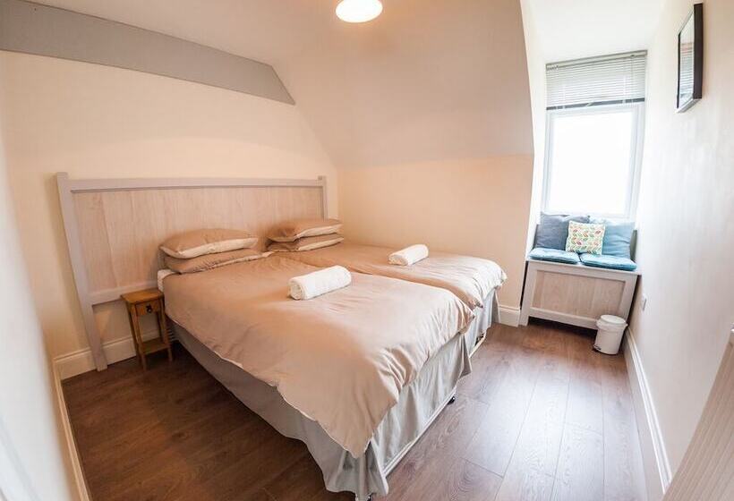 The Beach House Hostel