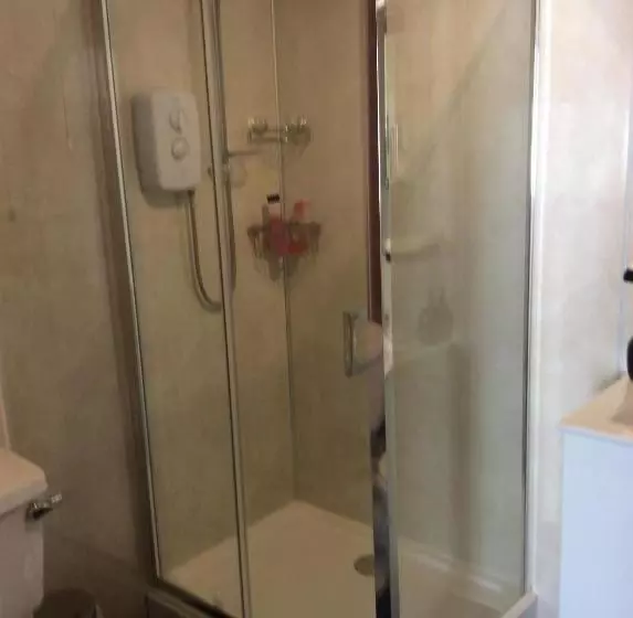 Ashgrove Bed And Breakfast