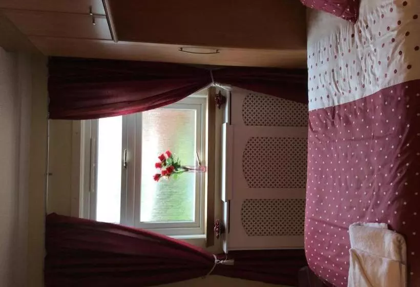 Ashgrove Bed And Breakfast