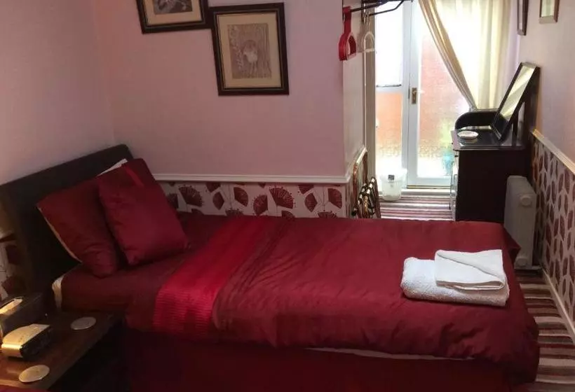Ashgrove Bed And Breakfast