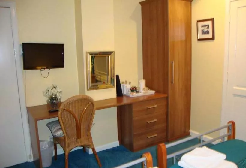 Ashgrove Bed And Breakfast