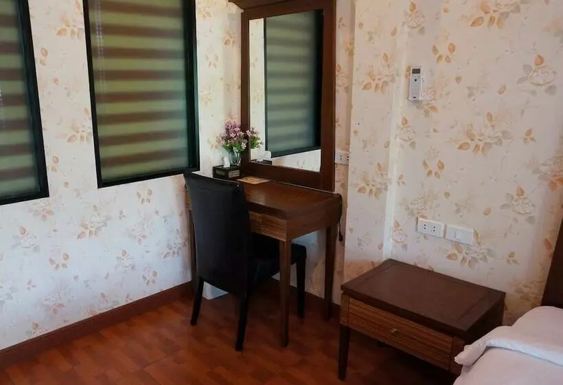 Baan I Un Pool Villa