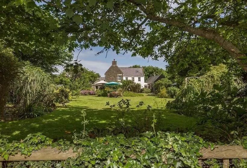 مبيت وإفطار Clos De Vaul Creux