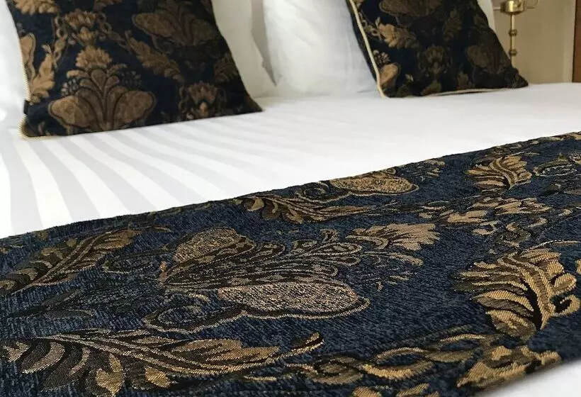 تختخواب و صبحانه Weymouth Sands