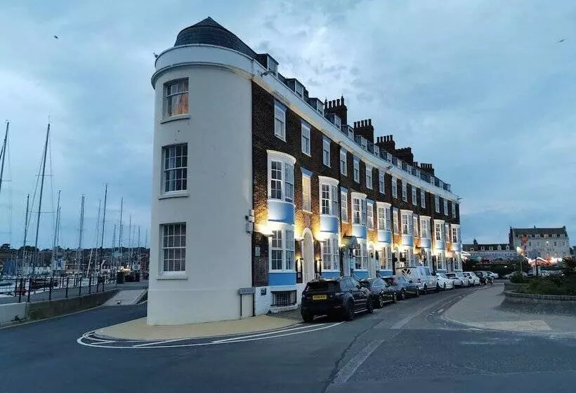 تختخواب و صبحانه Weymouth Sands