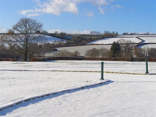 צימר Cadson Manor