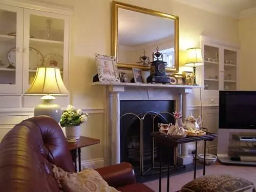 Bed and Breakfast Cadson Manor