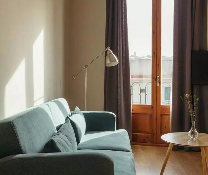 Casa Felipa Plaza España