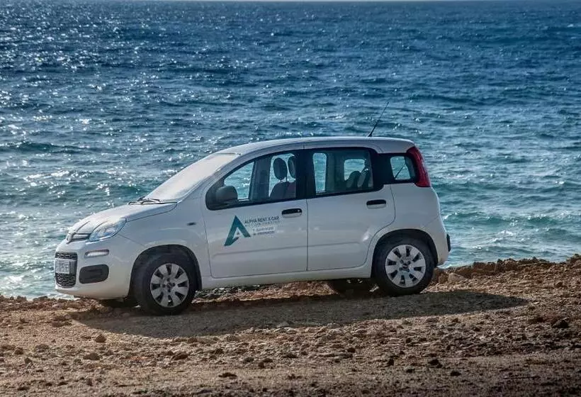 هتل Alpha Studios