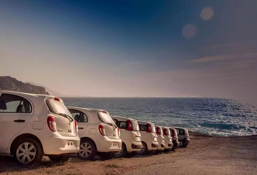 هتل Alpha Studios