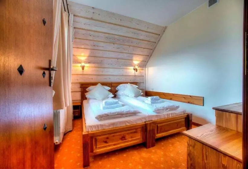 فندق Carpatia Bieszczadzki Gościniec