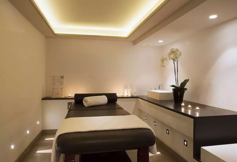 هتل D  Strasbourg