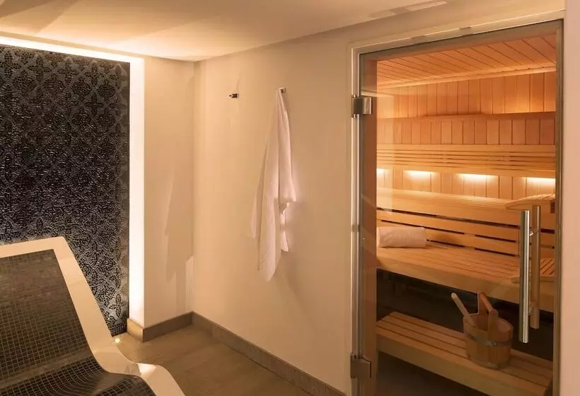 هتل D  Strasbourg