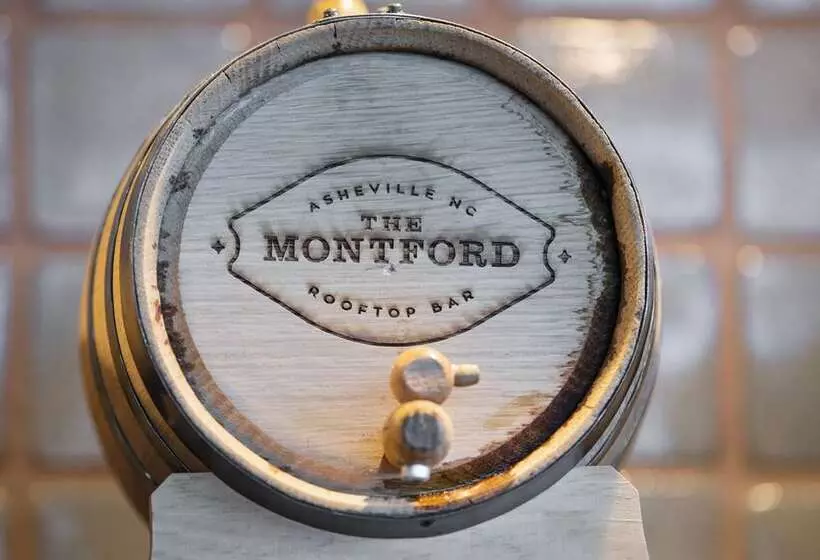 Отель Doubletree By Hilton Asheville Downtown