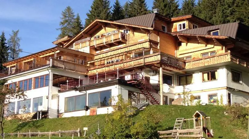 Отель Frieden Das Alpine Panorama