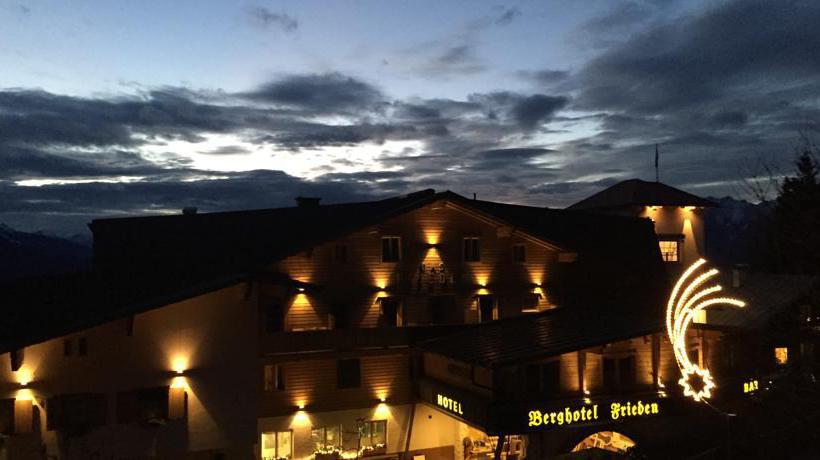 Отель Frieden Das Alpine Panorama