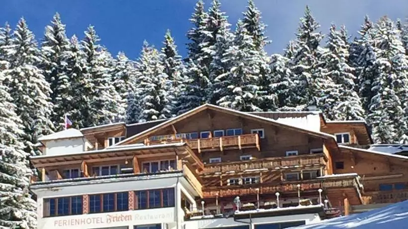 Отель Frieden Das Alpine Panorama