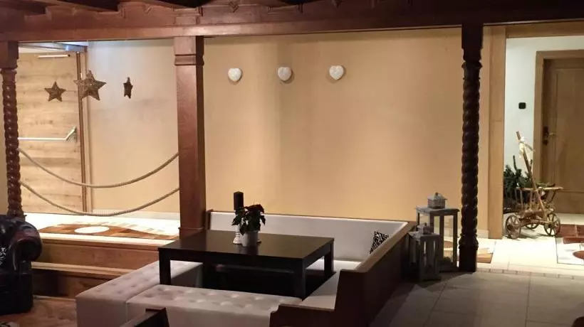 Отель Frieden Das Alpine Panorama