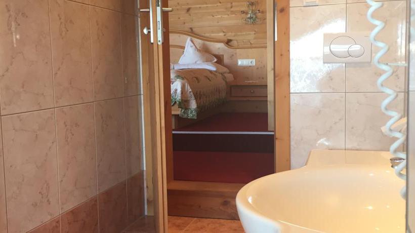 Отель Frieden Das Alpine Panorama