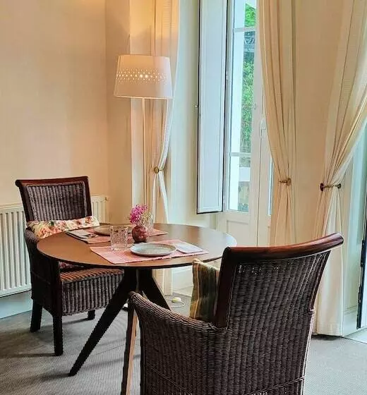 Hotel Gastronómico Araucaria