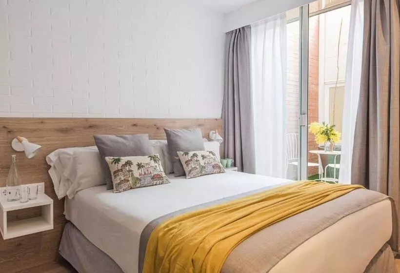 Отель Bypillow House