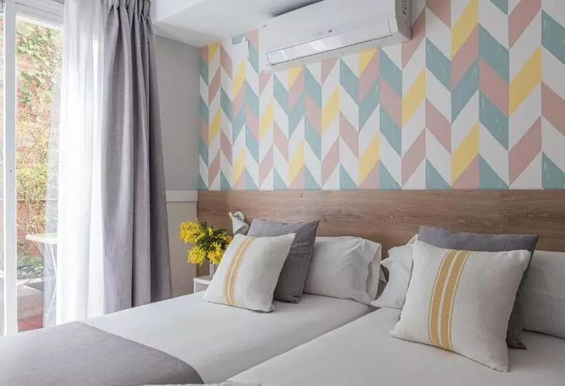 Отель Bypillow House