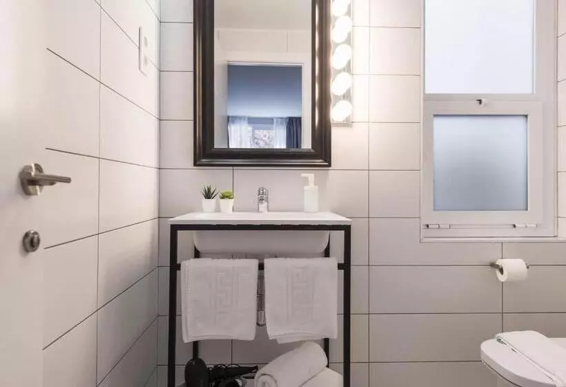 Отель Bypillow House