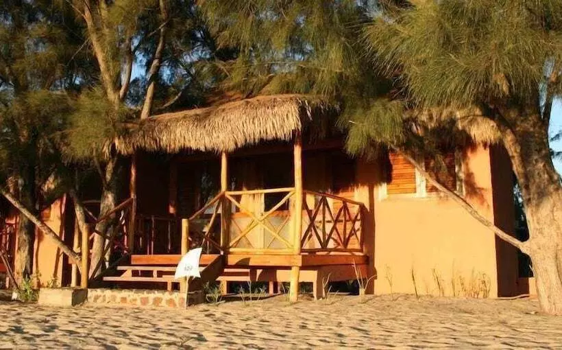 هتل Hôtel Palissandre Morondava