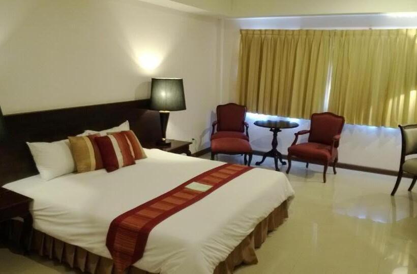 בית מלון כפרי Piman Garden Boutique