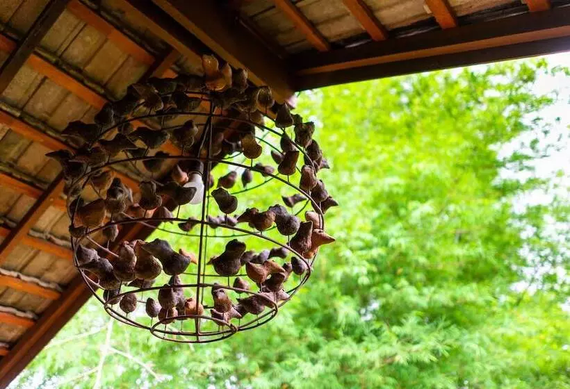 Hotel Rice Barn And Rooms