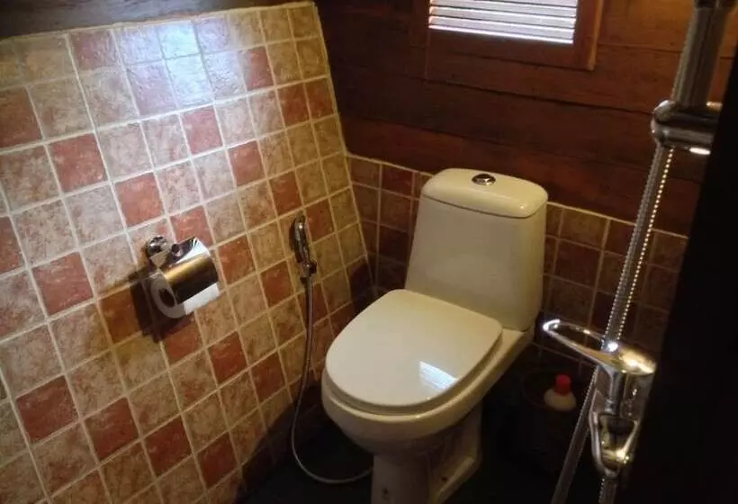 Hotel Rice Barn And Rooms