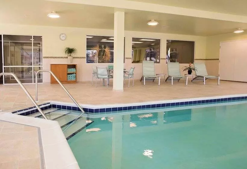 בית מלון כפרי Springhill Suites By Marriott Wisconsin Dells