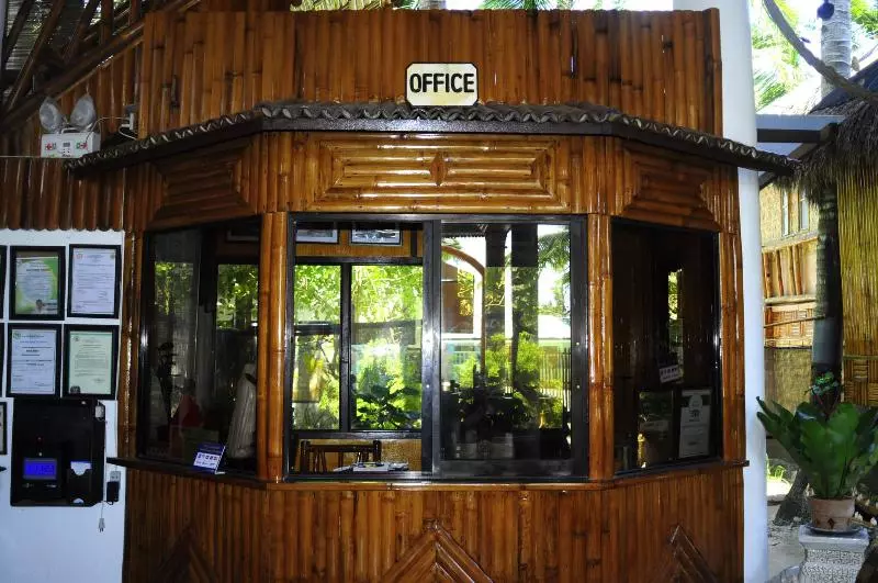 호텔 The Coral Blue Oriental Beach Villas And Suites