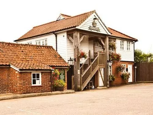 ホテル Three Kings