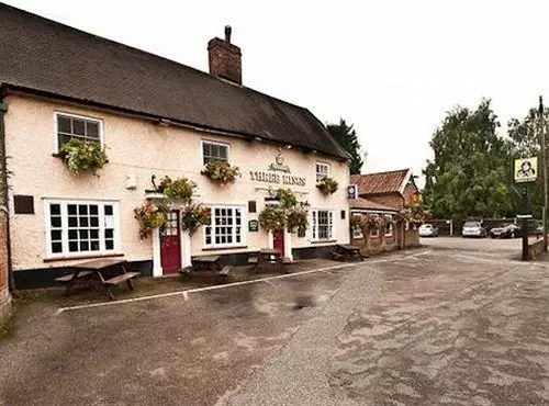 ホテル Three Kings