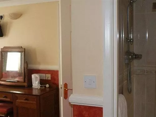 ホテル Three Kings