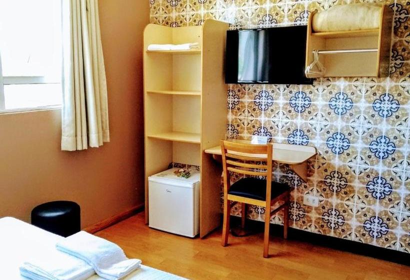 Отель Vespasiano