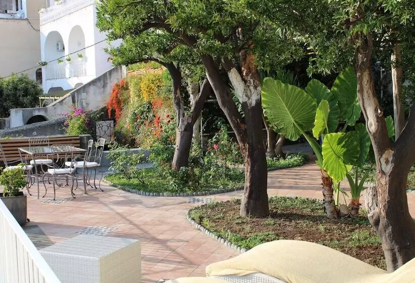 Отель Villa Magia