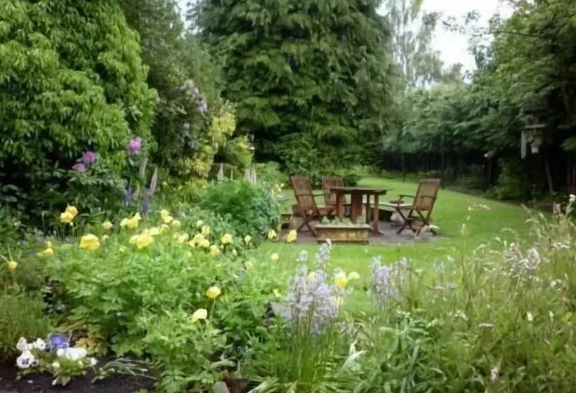 פנסיון Comely Bank Guest House