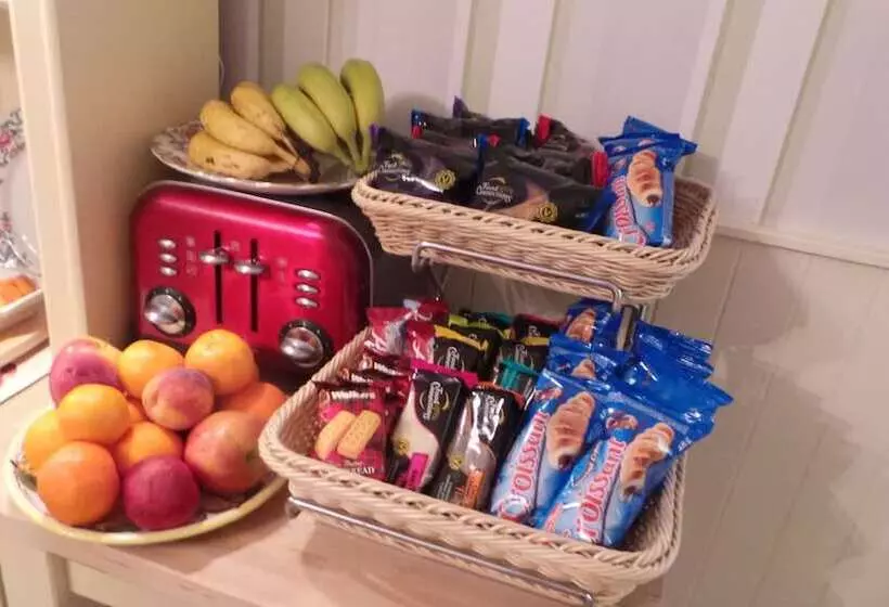 פנסיון Comely Bank Guest House