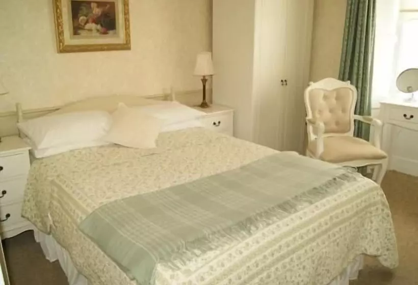 פנסיון Comely Bank Guest House