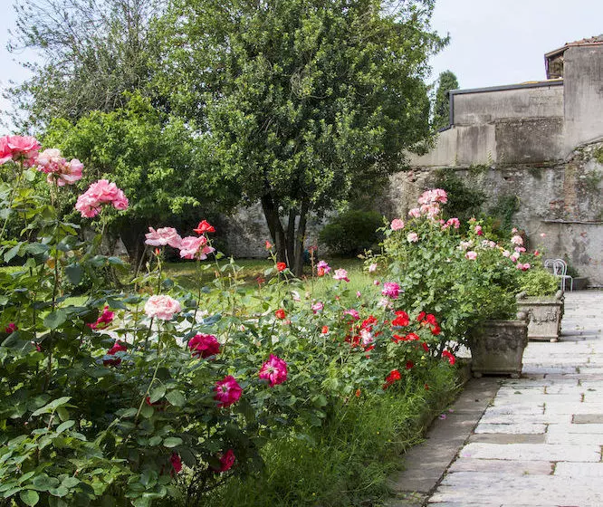 بنسيون Palazzo Pelandi