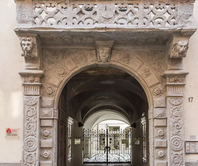 بنسيون Palazzo Pelandi